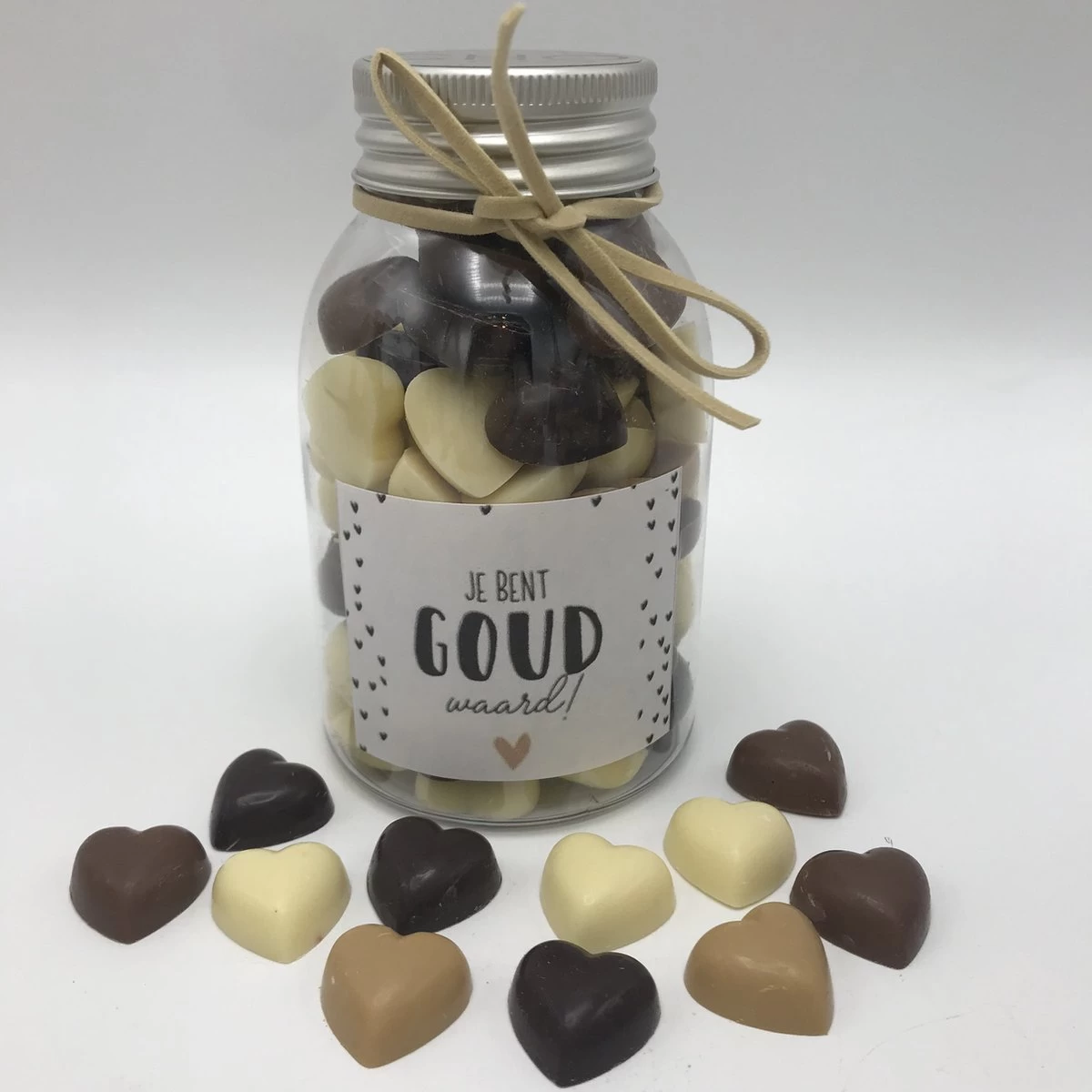 Cho-lala Chocolade Hartjes Cadeau Je Bent Goud Waard | Chocolade Cadeau | 185 Gram Chocolade Hartjes | Luxe Tasje | Kaart | 3-delig - Afbeelding 2