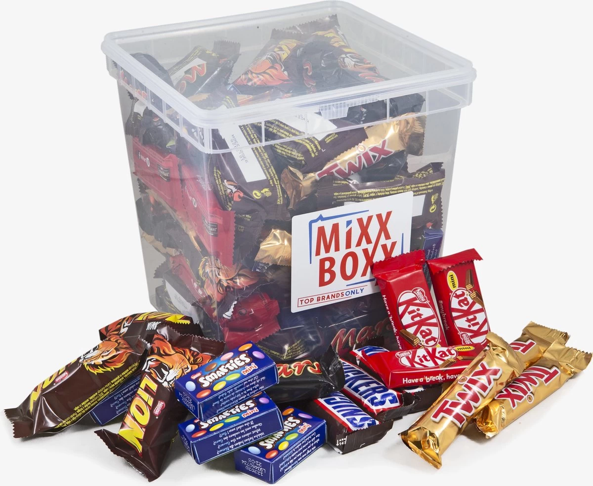 Chocolade Box Met 100 Chocoladereepjes Van Nestlé En Mars - Lion, Smarties, KitKat, Mars, Snickers, Twix
